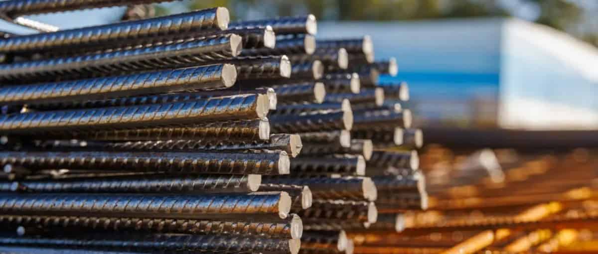 ارتفاع أسعار الحديد وتراجع هامشي للأسمنت اليوم الخميس
